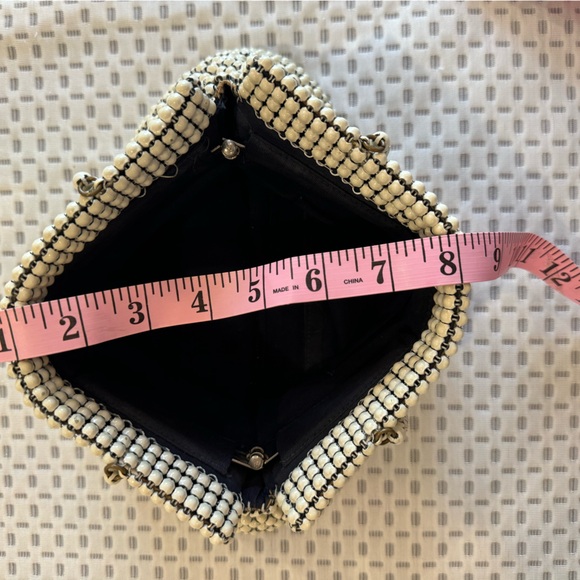 Vintage ivory metal mesh handbag - Picture 2 of 8